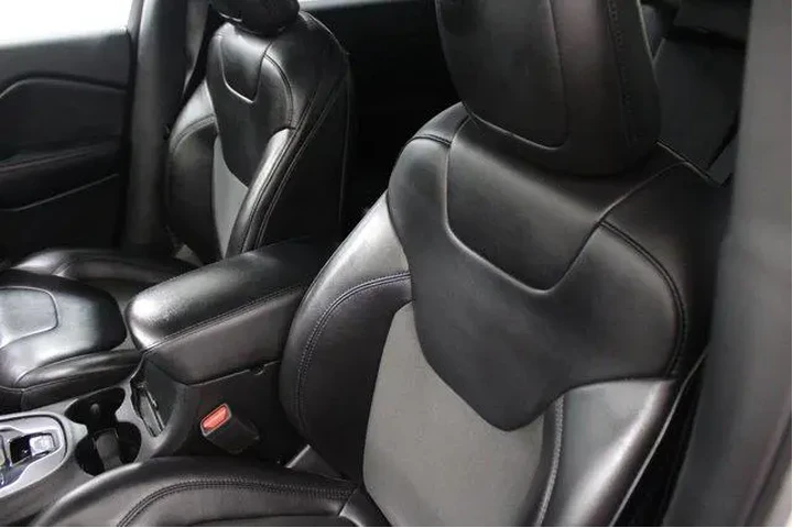 $18988 : Jeep Cherokee 2021 4x4 Altit image 6