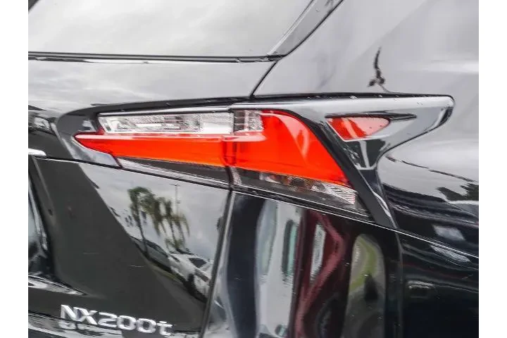 $17813 : Lexus NX 200t 2017 4dr Cross image 9