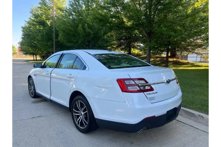 $11997 : 2018 Taurus SE image 10