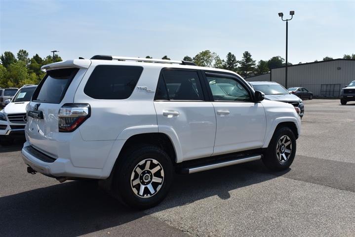 2018 4Runner TRD Off-Road Pre image 10