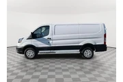 $30959 : Ford Transit 2024 250 3dr SW thumbnail