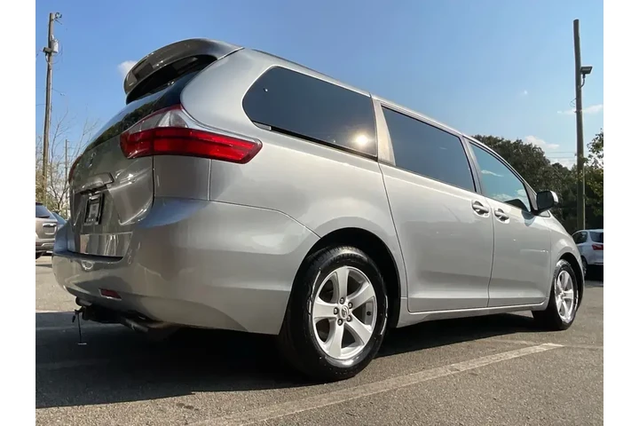 $11485 : Toyota Sienna 2015 LE 7-Pass image 5