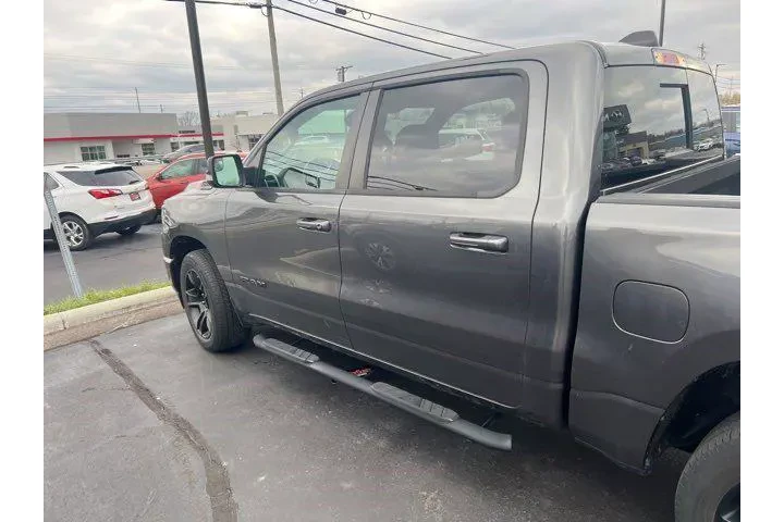 $34246 : Ram 1500 2021 4x4 Big Horn 4 image 6
