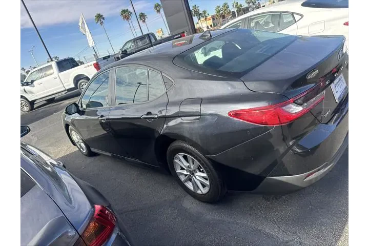 $26999 : Toyota Camry 2025 SE 4dr Sed image 7