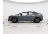 $32998 : Toyota Prius Plug-in Hybrid thumbnail
