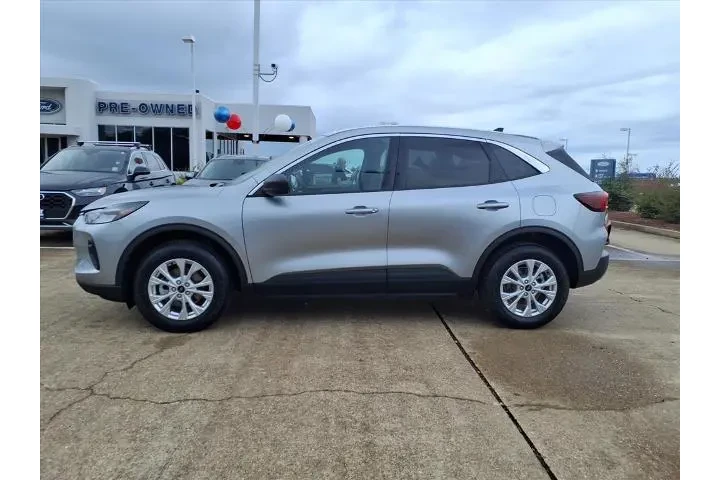 $24988 : Ford Escape 2024 AWD Active image 2