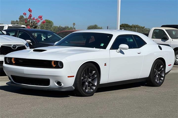 $43894 : Challenger R/T Scat Pack image 10