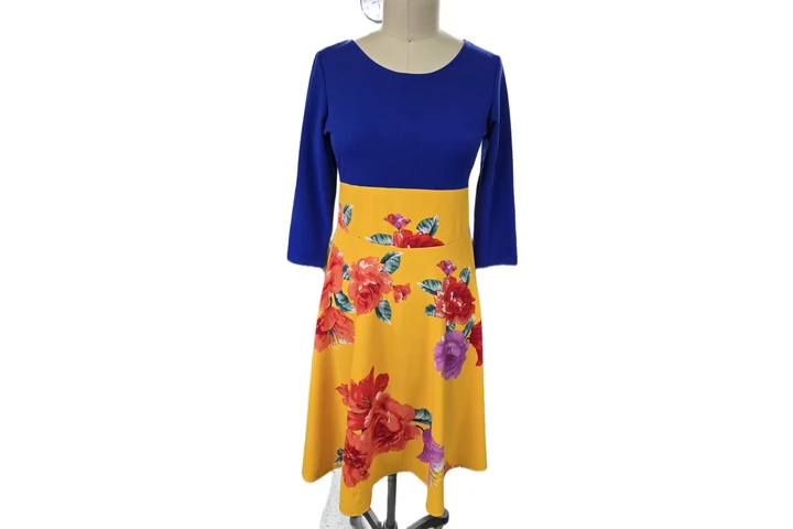 $10 : VENDO  VESTIDOS Y FALDAS image 5