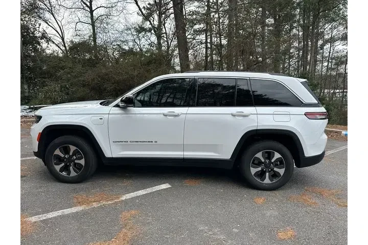 $21996 : Jeep Grand Cherokee 2022 4x4 image 8