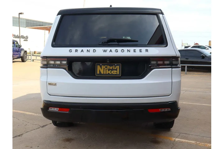 $53587 : 2024 Grand Wagoneer L Series image 6