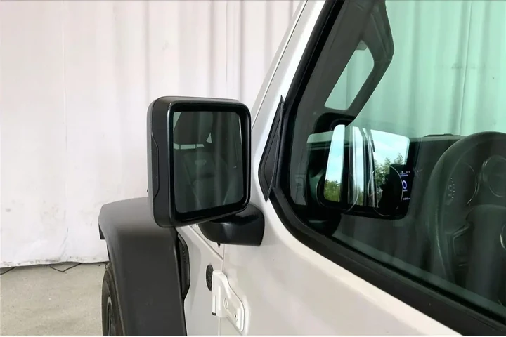 $28992 : Jeep Wrangler Unlimited 2022 image 10