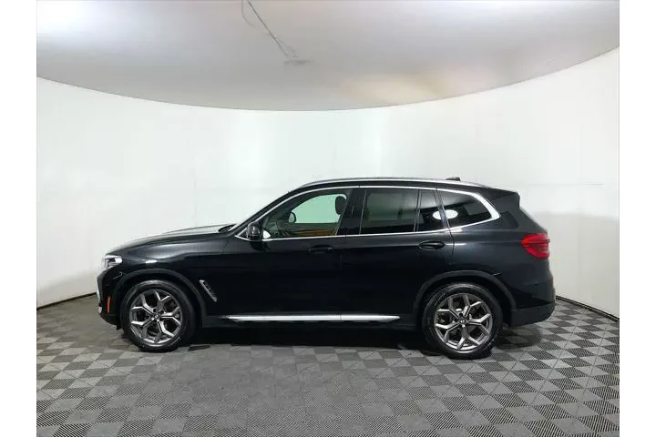 $26943 : BMW X3 2021 AWD xDrive30i 4d image 4