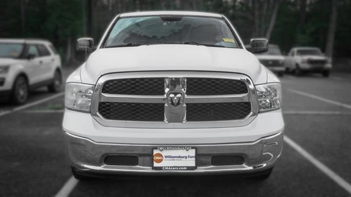 $26998 : PRE-OWNED 2020 RAM 1500 CLASS image 2