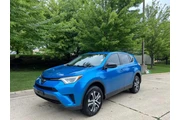 2018 RAV4 LE en Chicago