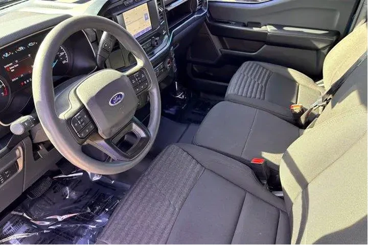 $33977 : Ford F-150 2021 4x4 XL 4dr S image 10