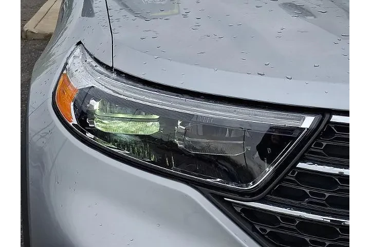 $32997 : Ford Explorer 2023 AWD XLT 4 image 9