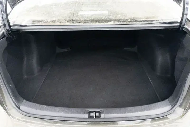 $24120 : Toyota Corolla 2025 LE 4dr S image 10