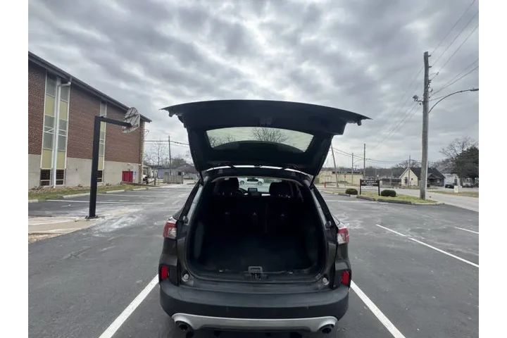 $6999 : 2020 Escape SE image 8