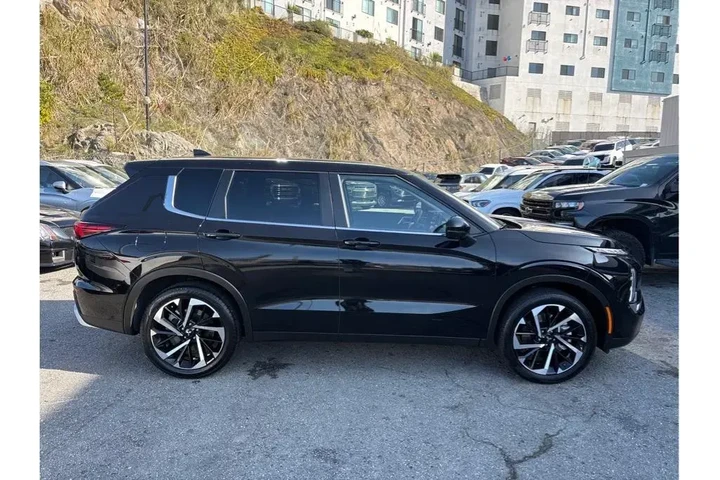 $26388 : Mitsubishi Outlander 2024 AW image 7