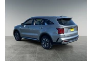 $32438 : Kia Sorento Hybrid 2023 EX 4 thumbnail