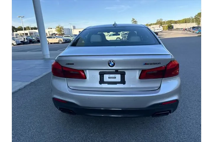 $36675 : BMW 5 Series 2019 AWD M550i image 5