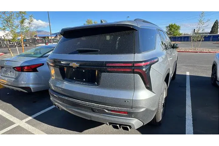 $39984 : Chevrolet Traverse 2024 4X4 image 3