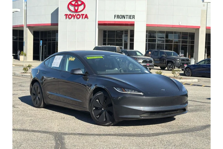 $32980 : Tesla Model 3 2024 4dr Sedan image 1