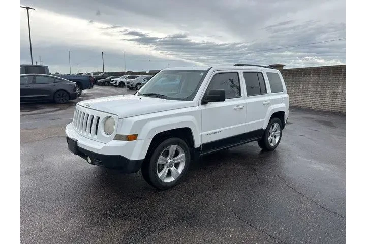 $10982 : Jeep Patriot 2014 Latitude 4 image 2