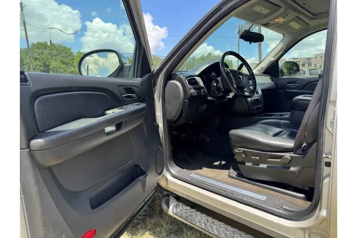 $14995 : 2009 Tahoe image 10
