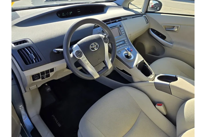 $13488 : Toyota Prius 2015 One 4dr Ha image 10