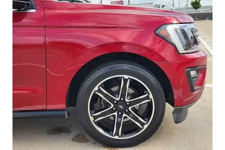 $17777 : Ford Expedition 2019 4x2 Lim image 8