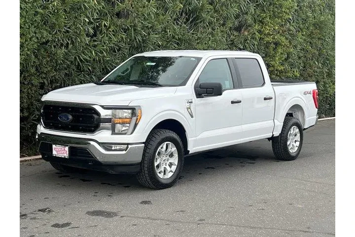 $39988 : Ford F-150 2023 4x4 XLT 4dr image 3