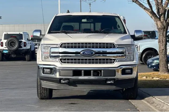$33995 : Ford F-150 2019 4x4 Lariat 4 image 10