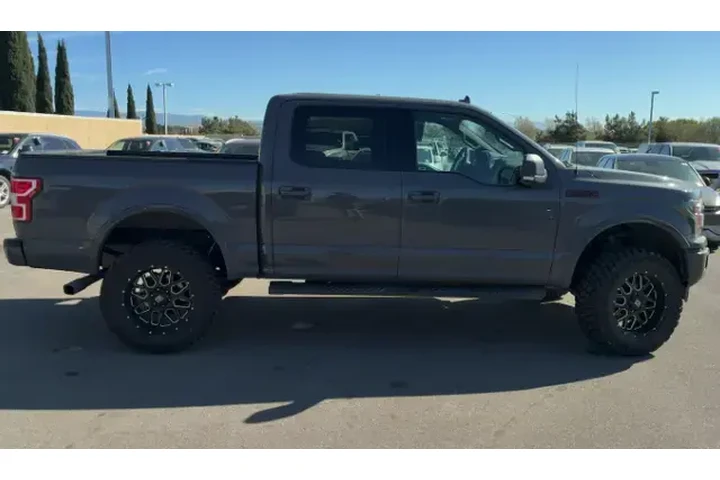 $19950 : Ford F-150 2018 4x4 Lariat 4 image 7