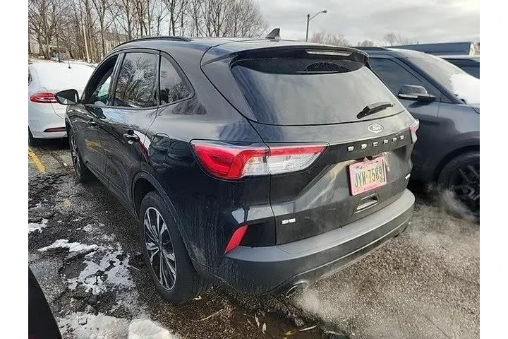 $20000 : Ford Escape 2022 AWD SE 4dr image 4