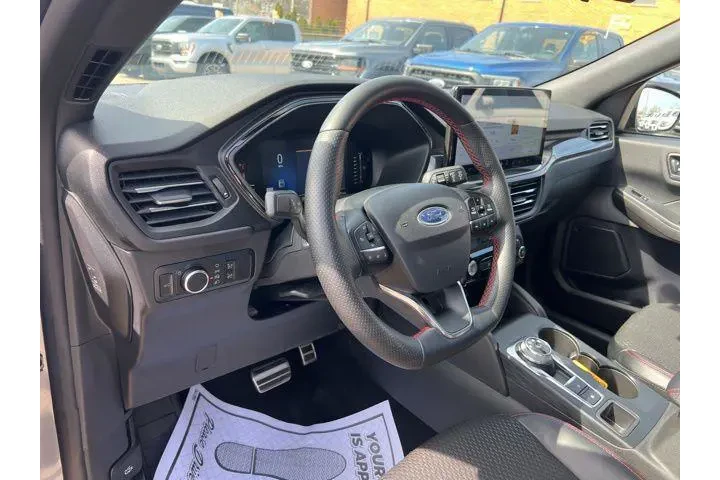 $23995 : Ford Escape 2024 AWD ST-Line image 7