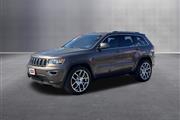 $16363 : 2017 Grand Cherokee Laredo thumbnail