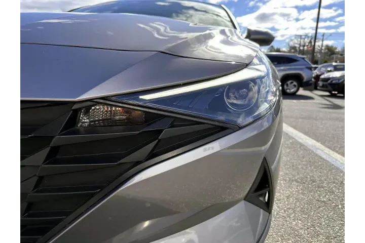 $16999 : Hyundai ELANTRA 2023 SE 4dr image 7