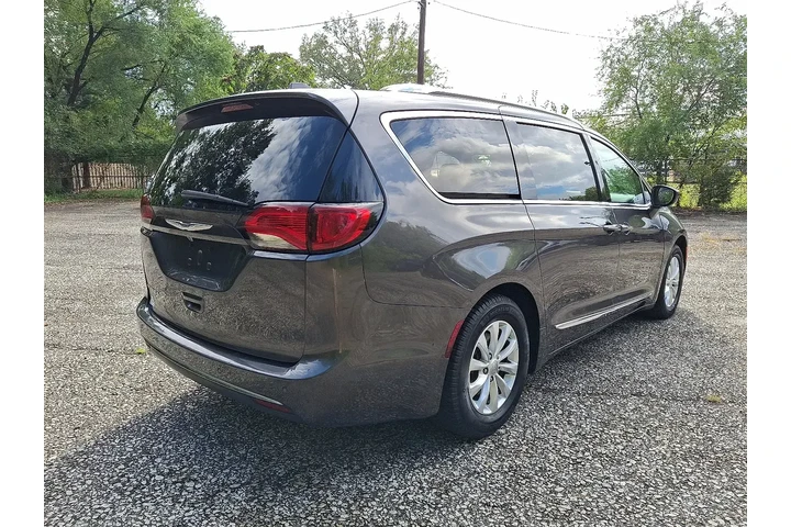 $16999 : Chrysler Pacifica 2019 Touri image 5