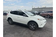 Toyota RAV4 2018 LE 4dr SUV en Birmingham