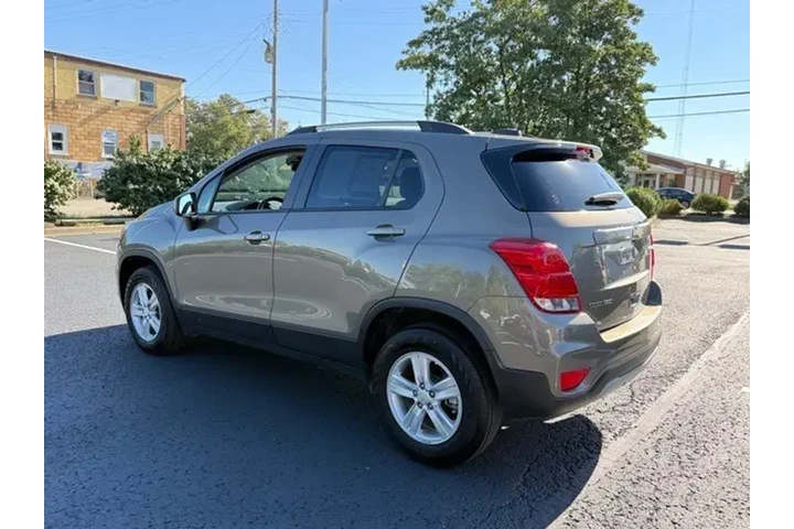 $18950 : Chevrolet Trax 2022 AWD LT 4 image 4