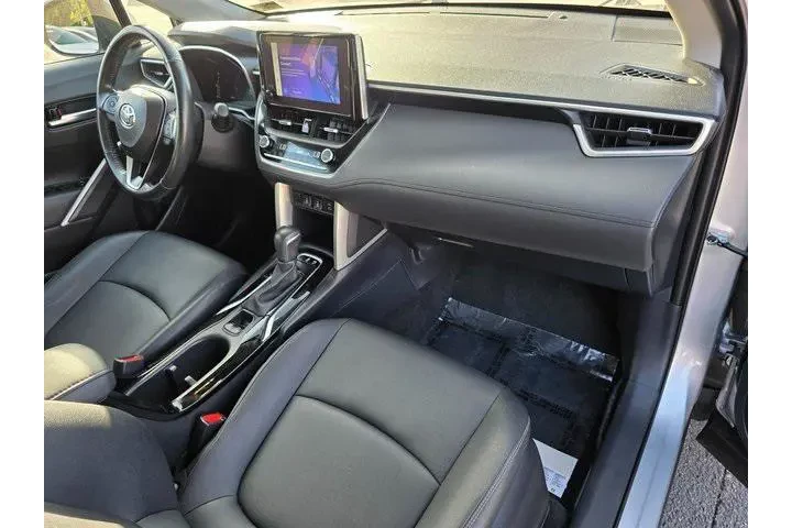 $24900 : Toyota Corolla Cross 2023 XL image 9