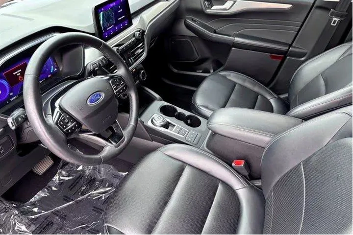 $24977 : Ford Escape 2022 AWD Titaniu image 9