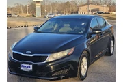$3250 : 2011 Optima LX thumbnail