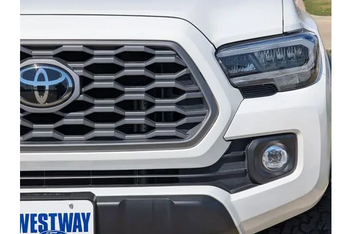 $35987 : Toyota Tacoma 2023 4x4 SR V6 image 8