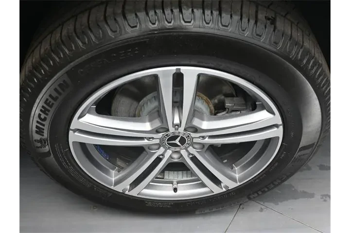 $23124 : Mercedes-Benz GLC 2022 AWD G image 8