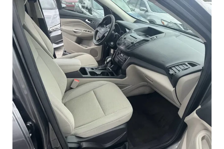 $7797 : 2018 Escape SE image 6