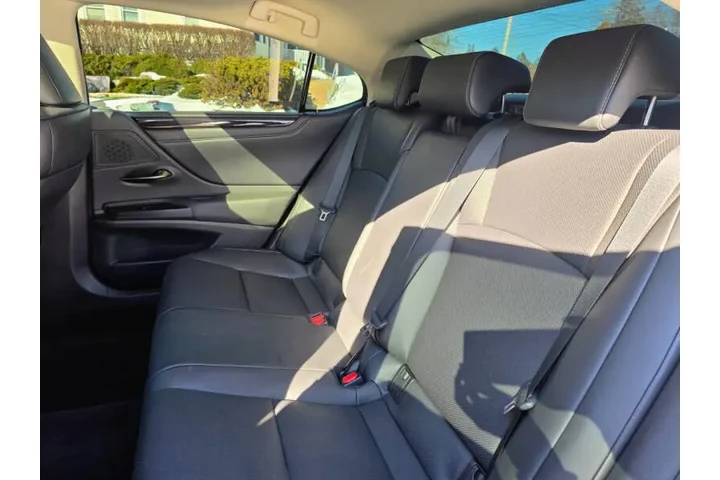 $29000 : 2021 ES 350 image 7