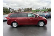 $16499 : 2013 Sienna thumbnail