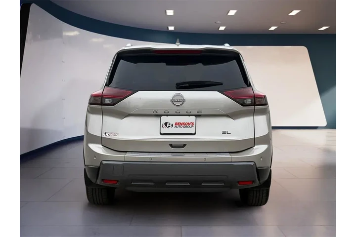 $29587 : Nissan Rogue 2024 SL 4dr Cro image 4